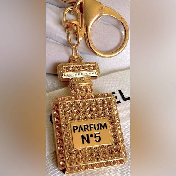 Beautiful Gold Tone Keychain or Bag Charm with Rhinestones, NWOT! - Picture 3 of 6